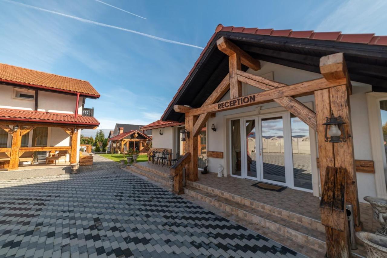 Boutique Vila Cristian  Zewnętrze zdjęcie