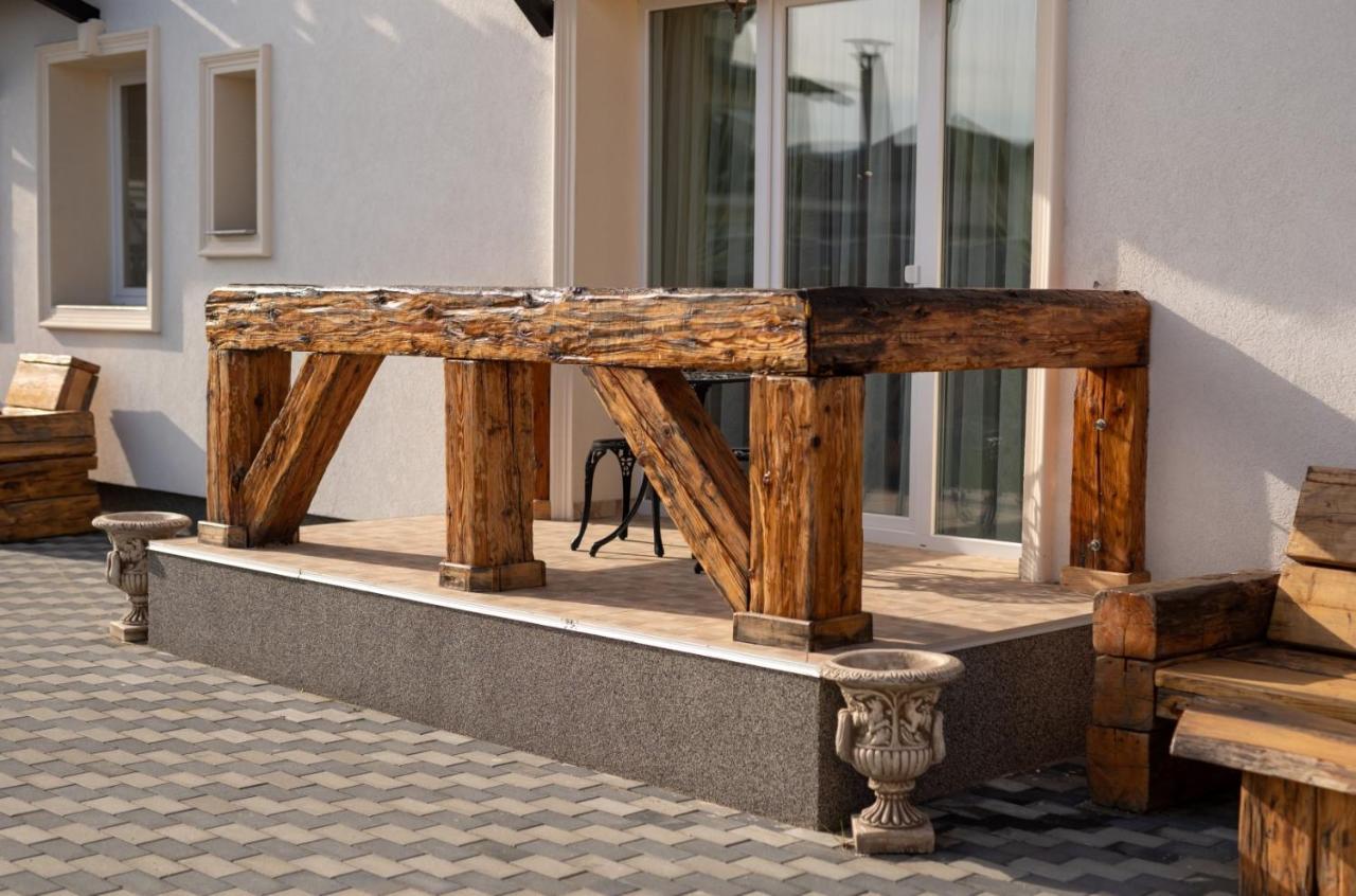 Boutique Vila Cristian  Zewnętrze zdjęcie
